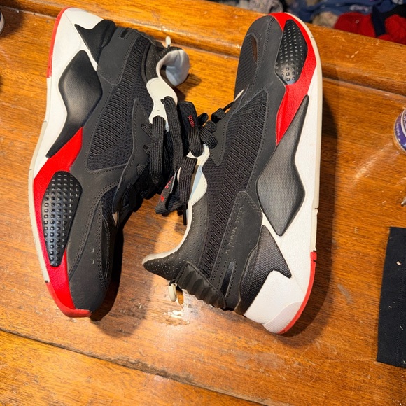 Men’s Puma Sneakers Size 11 - Picture 3 of 7